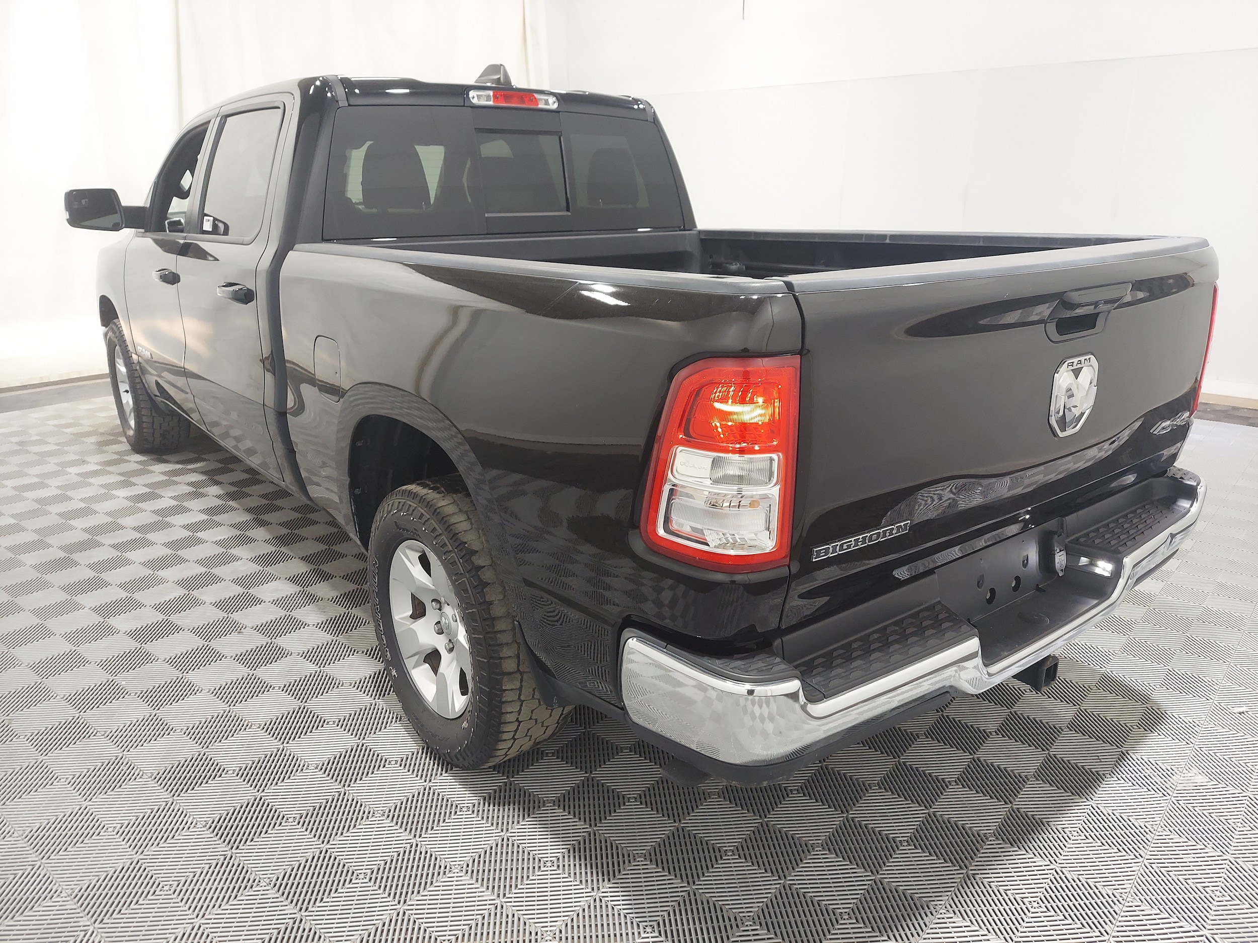 ram ram 1500 2022 1C6RRFMG5NN437825 image ram ram 1500 2022 1C6RRFMG5NN437825 image